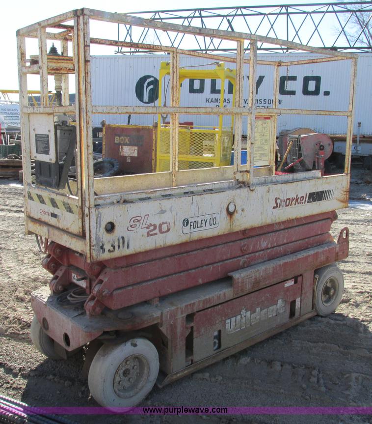 image for item F4840 Snorkel SL 20 scissor lift