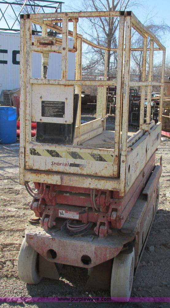 image for item F4840 Snorkel SL 20 scissor lift