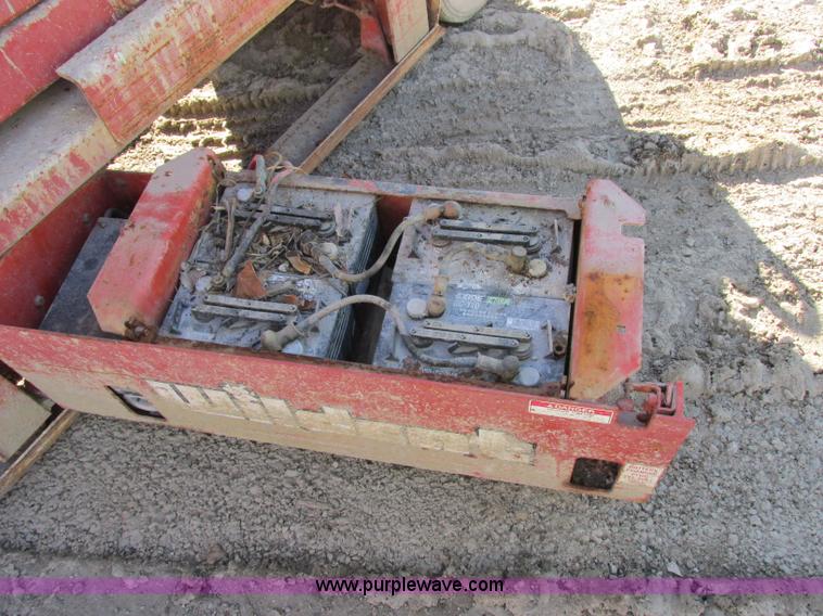 image for item F4840 Snorkel SL 20 scissor lift