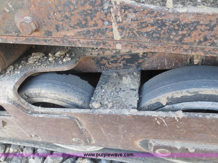 image for item F8072 2005 Caterpillar 287B skid steer