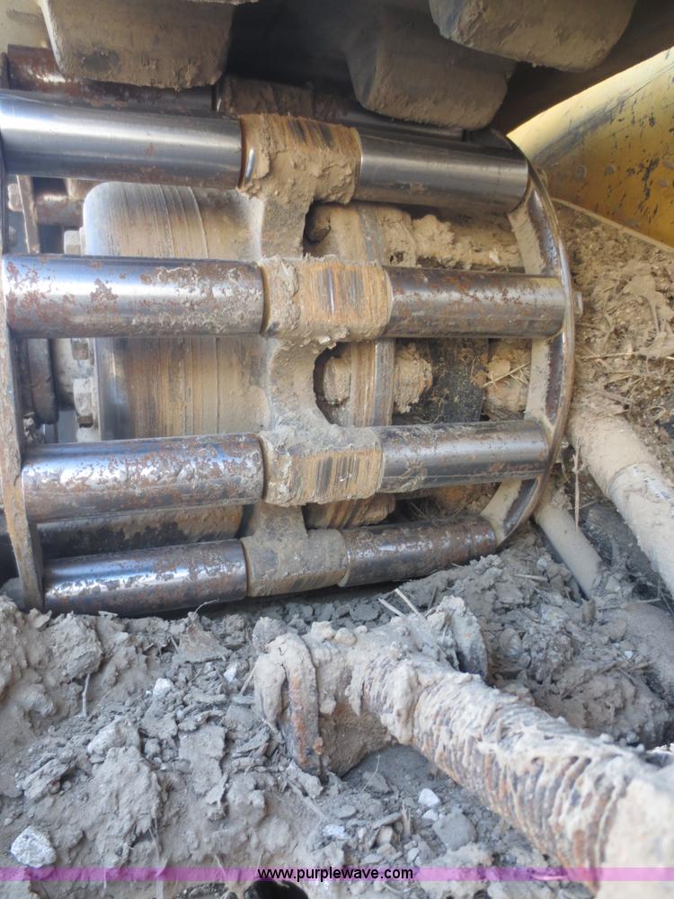 image for item F8072 2005 Caterpillar 287B skid steer