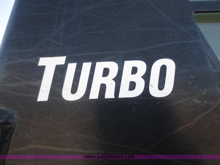 image for item F8072 2005 Caterpillar 287B skid steer