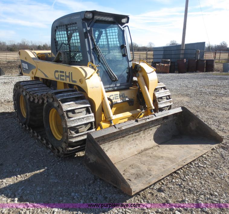 image for item F8073 2005 Gehl 7810 Turbo skid steer