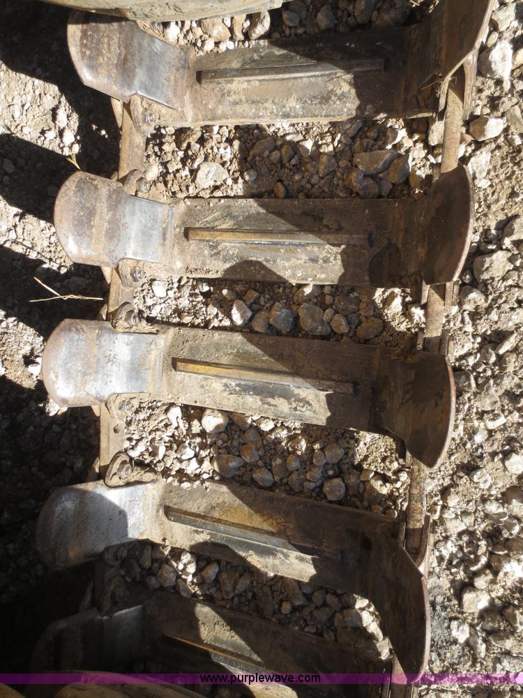 image for item F8073 2005 Gehl 7810 Turbo skid steer