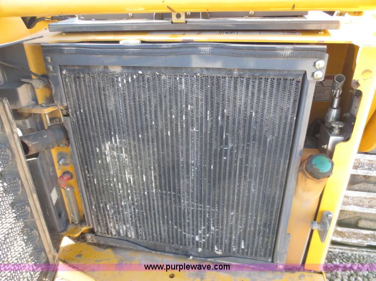 image for item F8073 2005 Gehl 7810 Turbo skid steer