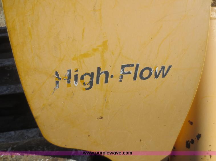 image for item F8073 2005 Gehl 7810 Turbo skid steer