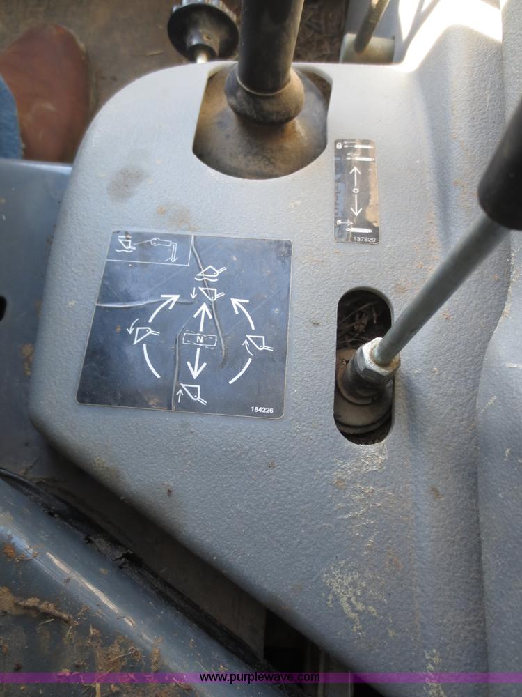 image for item F8073 2005 Gehl 7810 Turbo skid steer