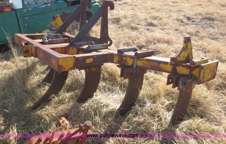 image for item F8074 Root ripper