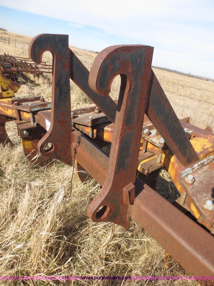 image for item F8074 Root ripper