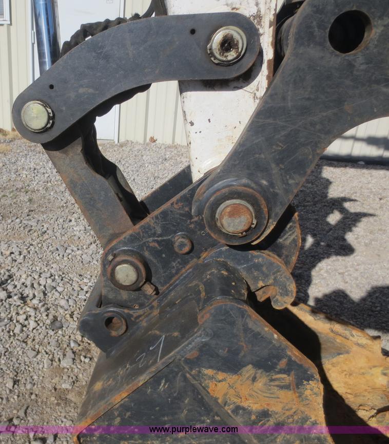 image for item F8129 2011 Bobcat E42 compact excavator