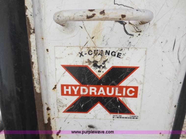 image for item F8129 2011 Bobcat E42 compact excavator