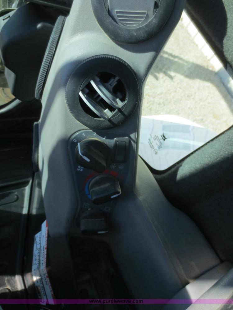 image for item F8129 2011 Bobcat E42 compact excavator