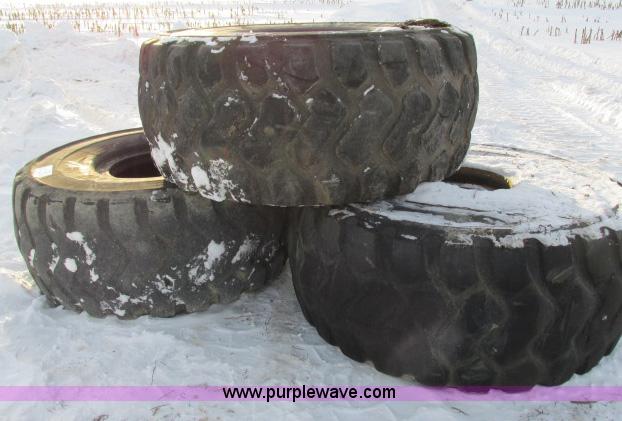 image for item G8898 (4) loader tires
