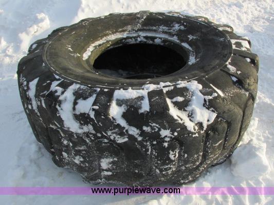 image for item G8898 (4) loader tires