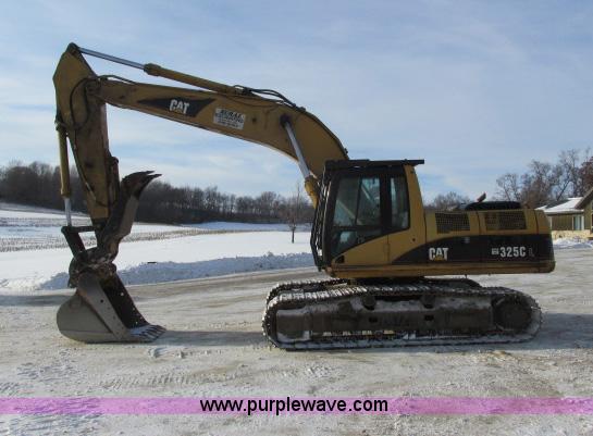 image for item G8899 2002 Caterpillar 325C L excavator