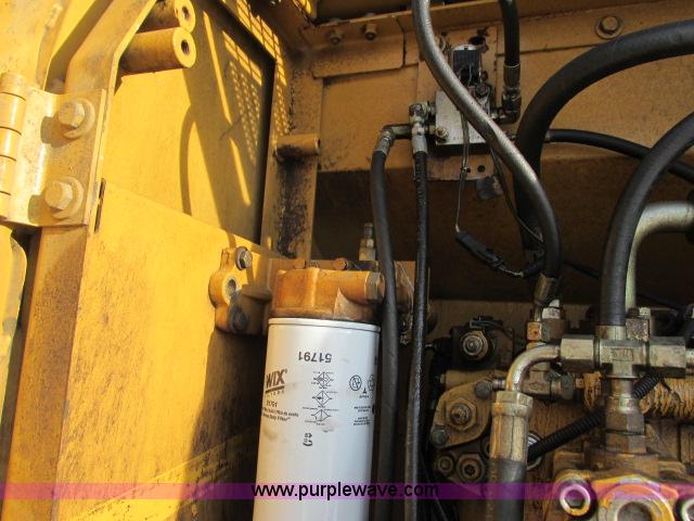 image for item G8899 2002 Caterpillar 325C L excavator