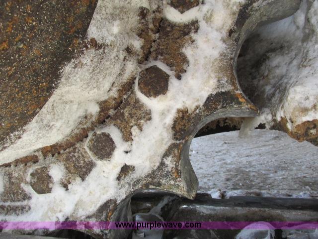 image for item G8899 2002 Caterpillar 325C L excavator