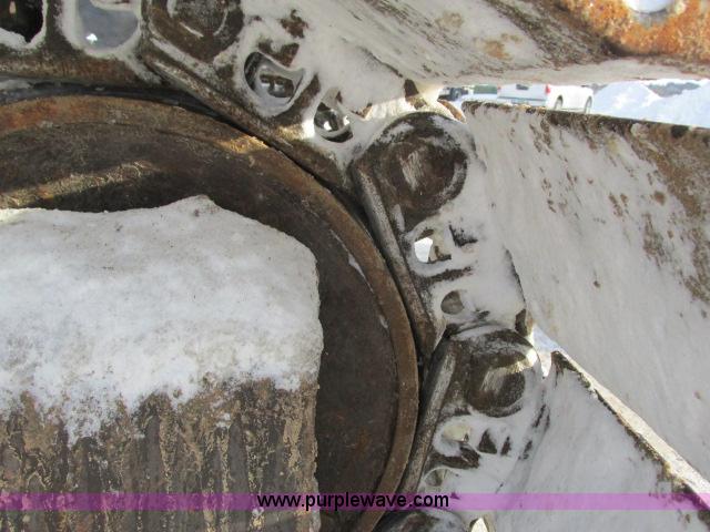 image for item G8899 2002 Caterpillar 325C L excavator