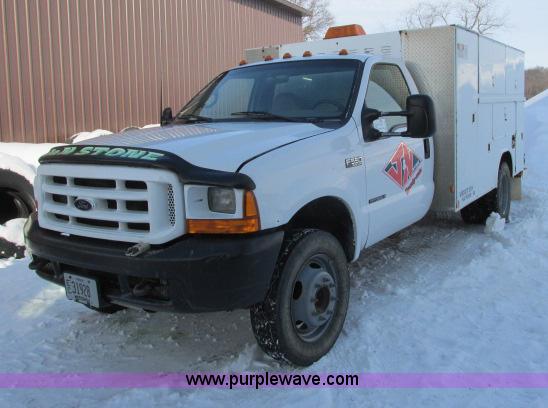 image for item G8900 2000 Ford F550 utility truck