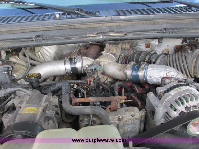 image for item G8900 2000 Ford F550 utility truck