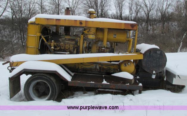 image for item G8906 Air compressor