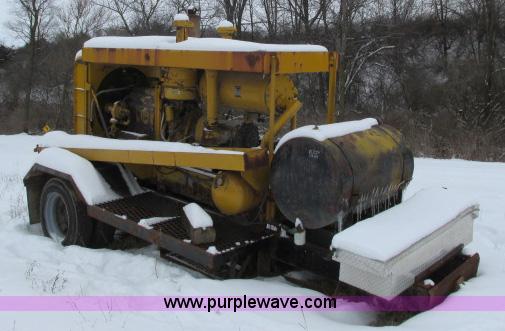 image for item G8906 Air compressor