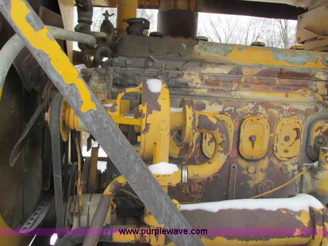 image for item G8906 Air compressor