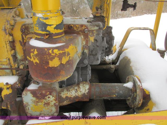 image for item G8906 Air compressor