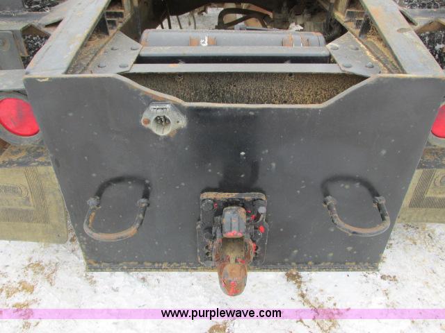 image for item G8907 1990 GMC TopKick 7000 semi truck