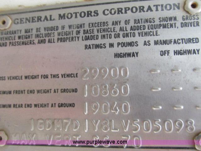 image for item G8907 1990 GMC TopKick 7000 semi truck