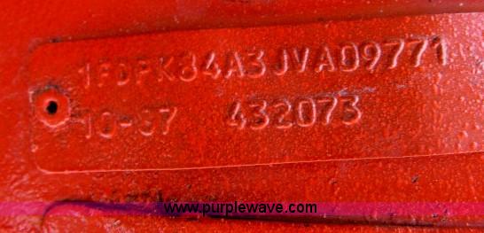 image for item G8908 1988 Ford F800 flatbed truck