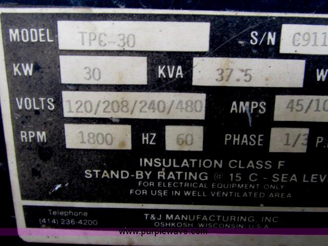 image for item G8908 1988 Ford F800 flatbed truck