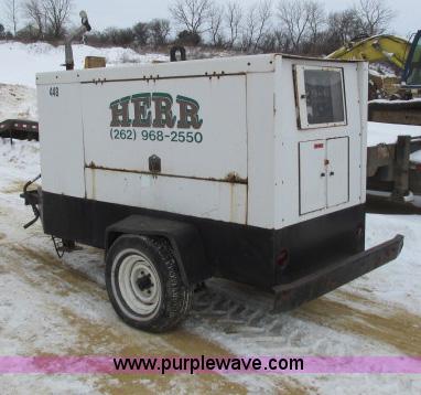 image for item G8909 Herr TMD27 generator