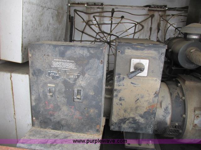 image for item G8909 Herr TMD27 generator