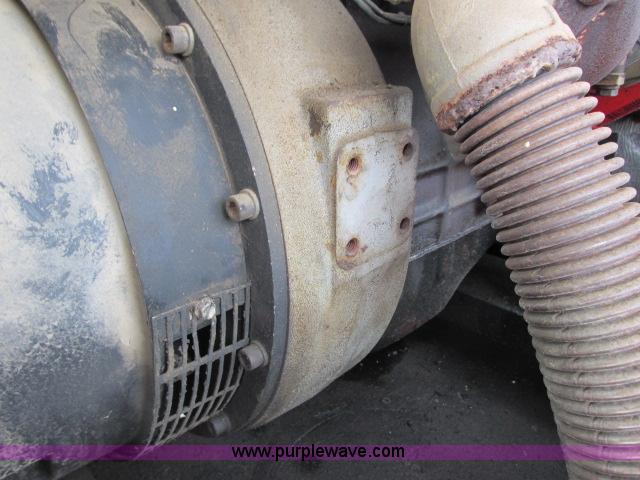 image for item G8909 Herr TMD27 generator