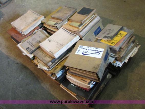 image for item G8910 Approximately 40 parts and service manuals