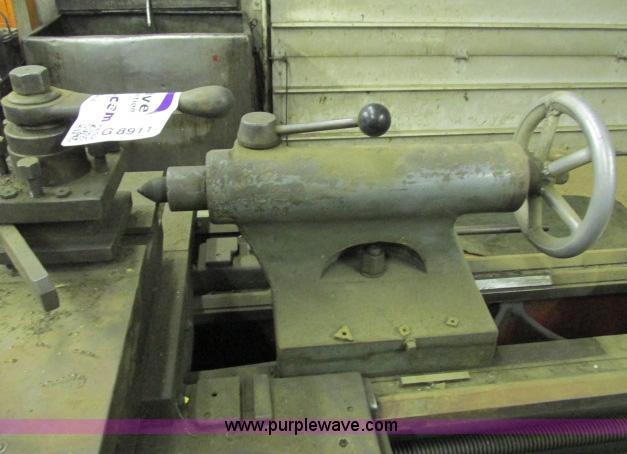 image for item G8911 Meuser & Company 8257 lathe threading machine