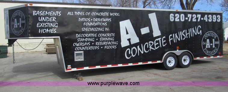 image for item G9639 2009 Road Master RMWAG8532TA enclosed cargo trailer