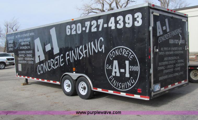 image for item G9639 2009 Road Master RMWAG8532TA enclosed cargo trailer