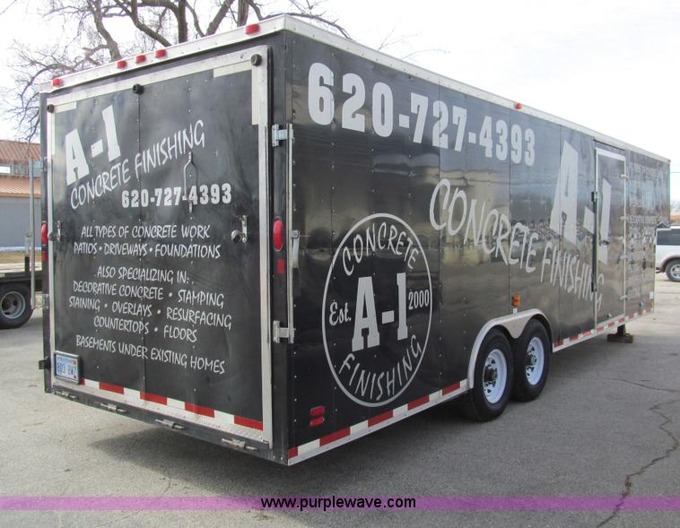 image for item G9639 2009 Road Master RMWAG8532TA enclosed cargo trailer
