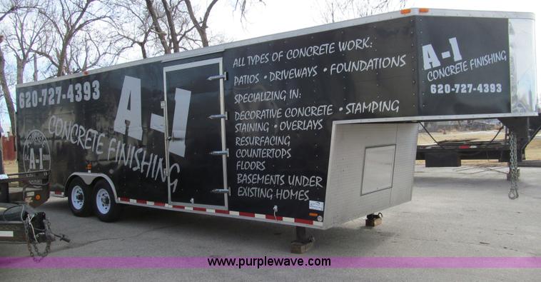 image for item G9639 2009 Road Master RMWAG8532TA enclosed cargo trailer