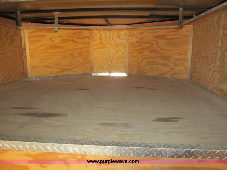 image for item G9639 2009 Road Master RMWAG8532TA enclosed cargo trailer