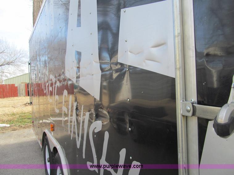 image for item G9639 2009 Road Master RMWAG8532TA enclosed cargo trailer