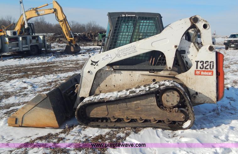 image for item H3813 2008 Bobcat T320 track skid steer