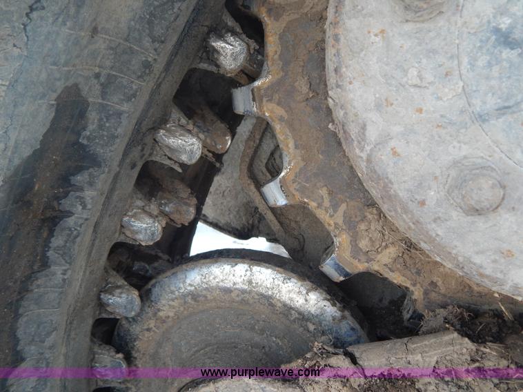 image for item H3813 2008 Bobcat T320 track skid steer