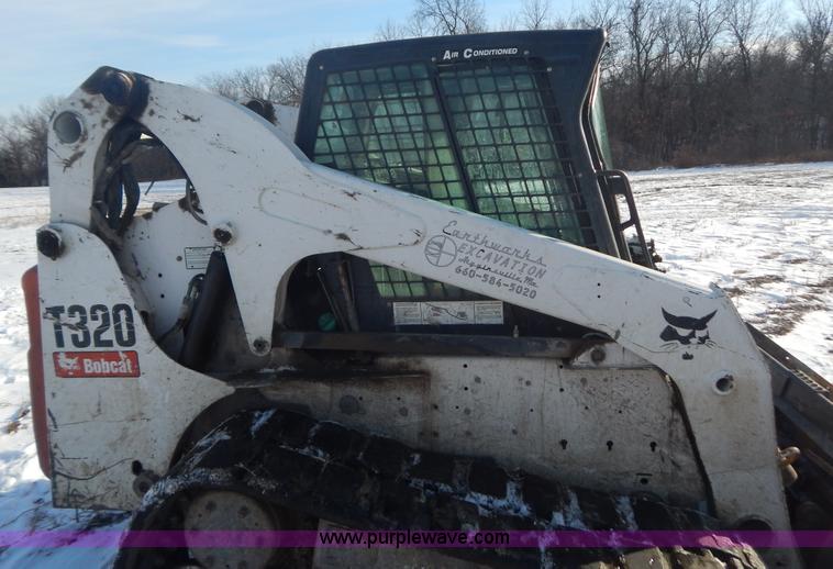 image for item H3813 2008 Bobcat T320 track skid steer