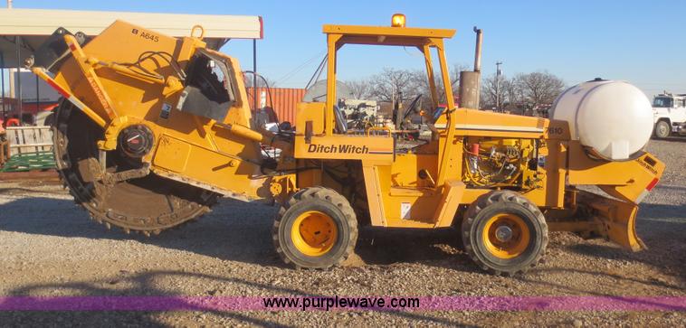 image for item H6688 1996 Ditch Witch 7610DD concrete wheel saw