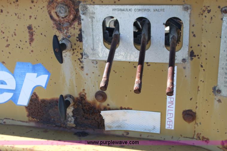 image for item H7293 1997 Eager Beaver 50 ton lowboy trailer