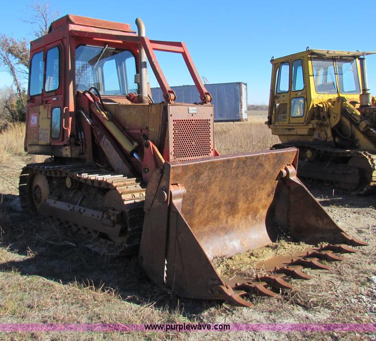 image for item H7295 1990 Case 1155E track loader