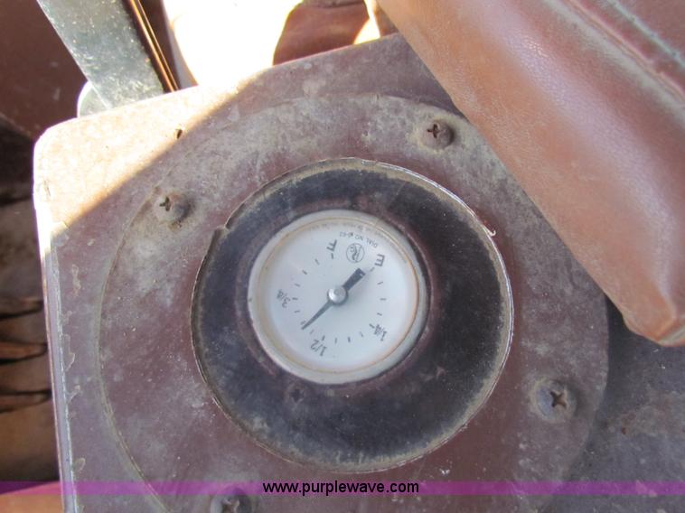 image for item H7295 1990 Case 1155E track loader